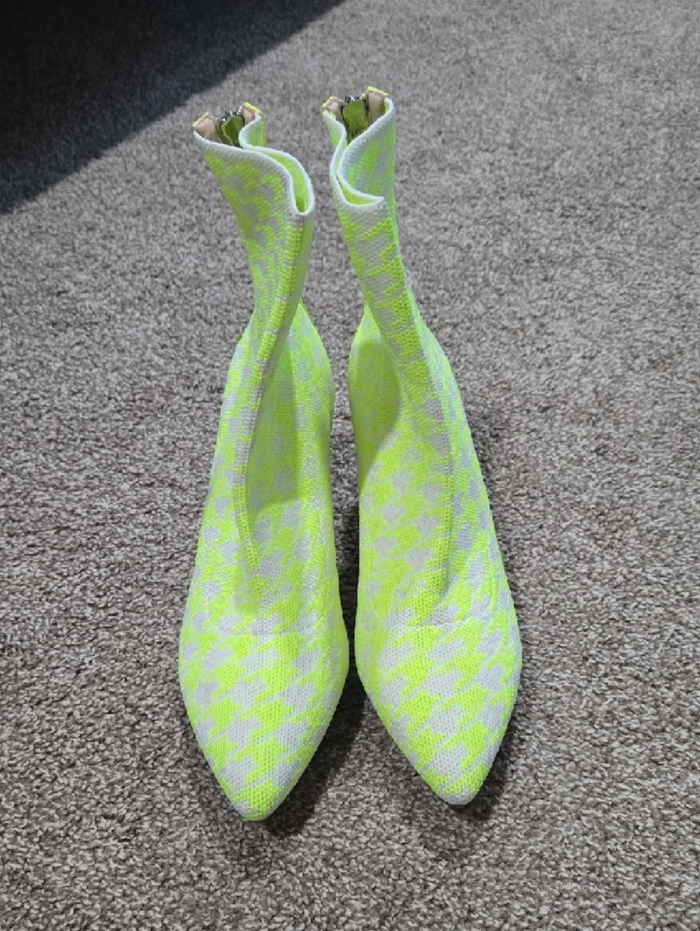 Beautiisoles Neon Yellow Ankle Boots with Clear Block Heel Size 7.5 - Picture 2 of 6
